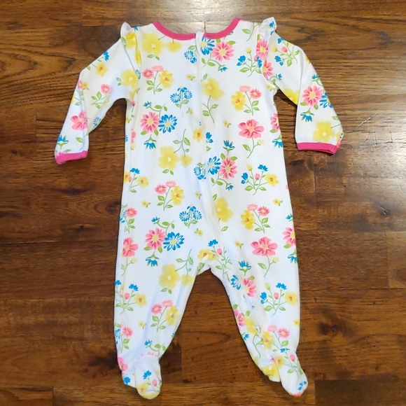 wonder nation Other - Girls Wonder Nation white floral sleeper size 6-9M